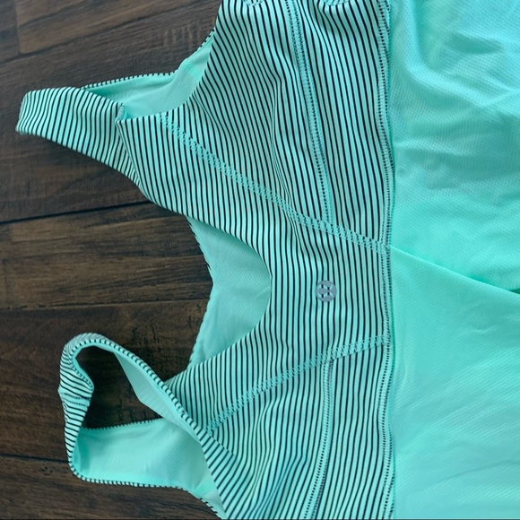 Lululemon striped athletic light green tank top - Picture 5 of 5